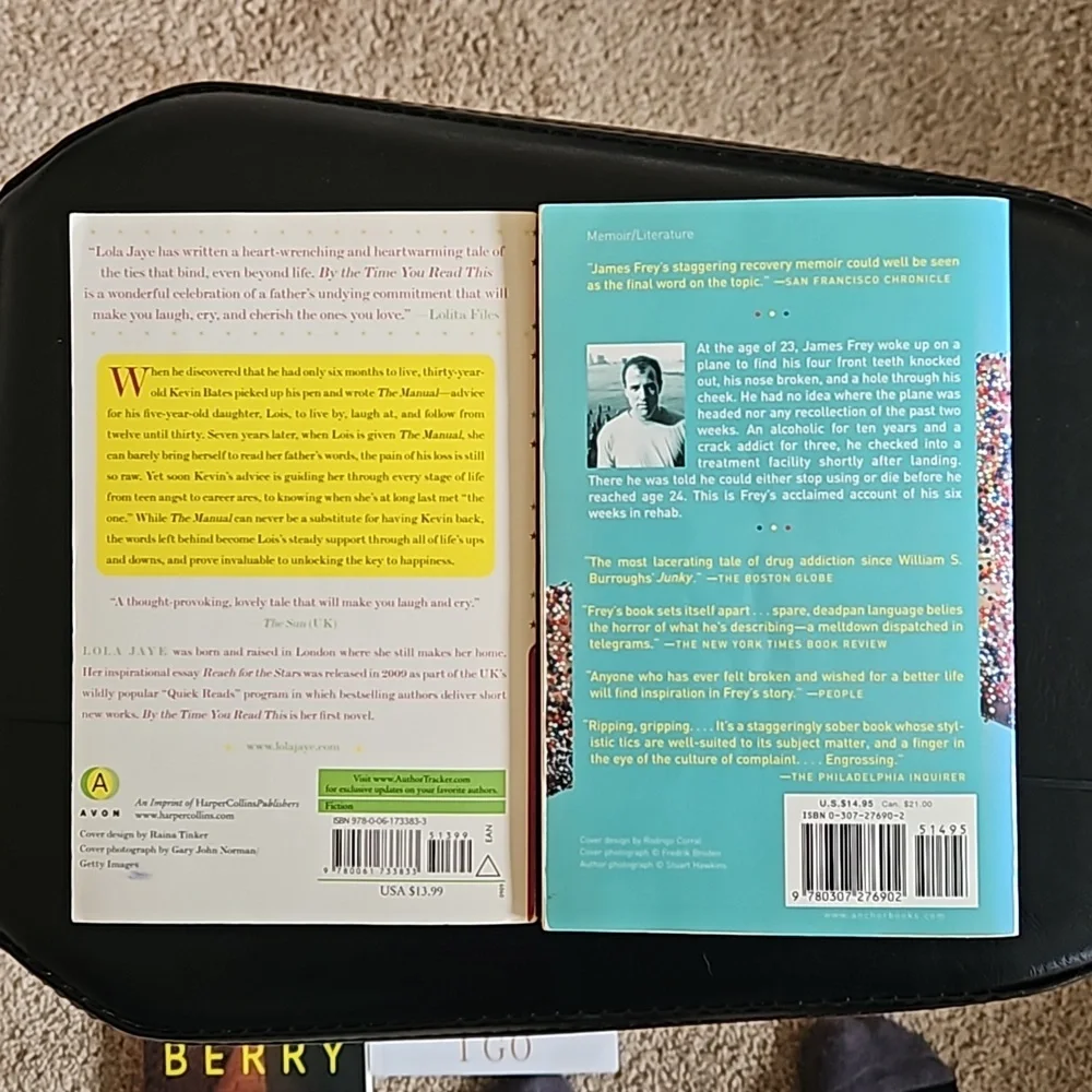 Book Bundle - Picture 2 of 4